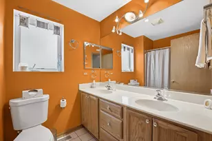6158 W 60th St, Chicago, IL 60638 - Photo 16