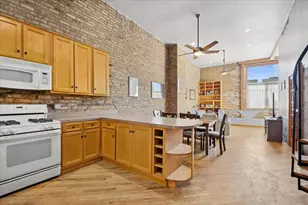 1344 W Augusta Blvd, Chicago, IL 60642 - Photo 10