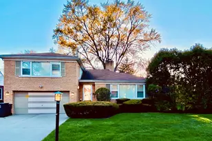 9532 Springfield Ave, Evanston, IL 60203 - Photo 1