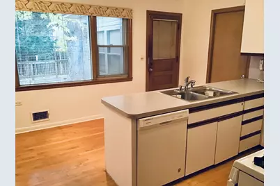 9532 Springfield Avenue, Evanston, IL 60203 - Photo 8