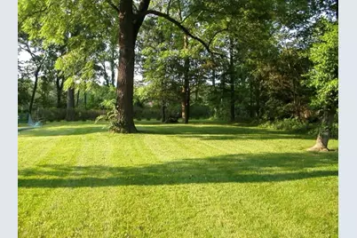 355 E Blodgett Avenue, Lake Bluff, IL 60044 - Photo 1