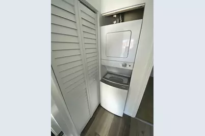 [Address not provided], Wheaton, IL 60189 - Photo 8