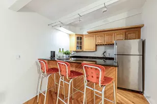 16373 W Menna Ln, Lincolnshire, IL 60069 - Photo 14