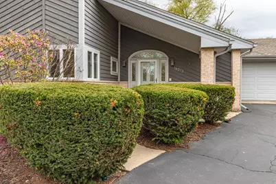 16373 W Menna Lane, Lincolnshire, IL 60069 - Photo 2