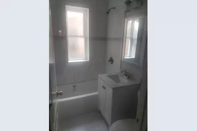 8005 S Maryland Avenue, Chicago, IL 60619 - Photo 4