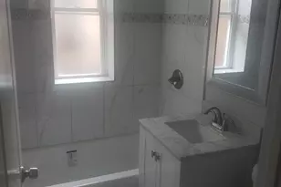 8005 S Maryland Ave, Chicago, IL 60619 - Photo 4