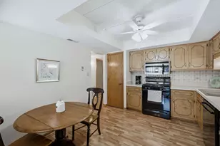 15713 Old Orchard Ct, Orland Park, IL 60462 - Photo 8