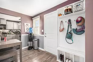 315 North Ave, Sycamore, IL 60178 - Photo 2