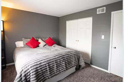 9146 W 140th Street #3NW, Orland Park, IL 60462 - Photo 4