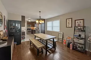 14522 S Marquette Ave, Burnham, IL 60633 - Photo 4