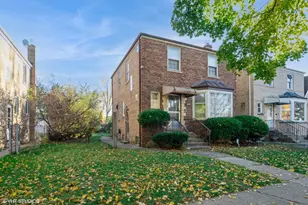 2849 W Pratt Blvd, Chicago, IL 60645 - Photo 1