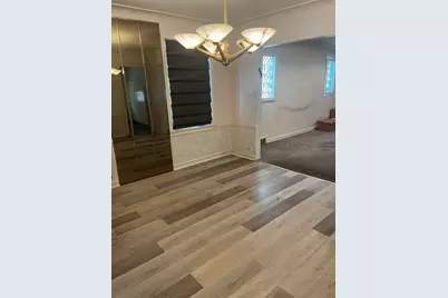 2849 W Pratt Boulevard, Chicago, IL 60645 - Photo 4