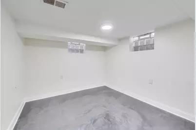 8628 Kimball Avenue, Skokie, IL 60076 - Photo 22