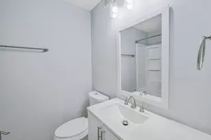 249 W Whispering Oaks Ln, Round Lake, IL 60073 - Photo 14