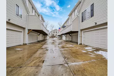 249 W Whispering Oaks Lane, Round Lake, IL 60073 - Photo 18