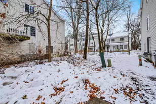 249 W Whispering Oaks Ln, Round Lake, IL 60073 - Photo 20