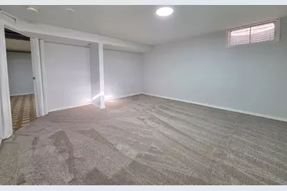 29 E Lake Shore Drive, Round Lake Park, IL 60073 - Photo 24