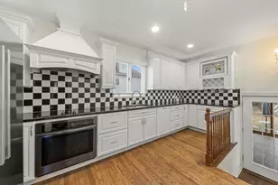 312 S Maple St, Itasca, IL 60143 - Photo 10