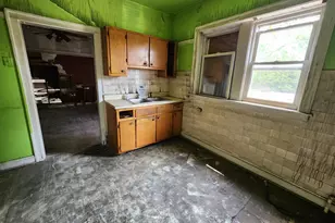 7952 S Langley Ave, Chicago, IL 60619 - Photo 8