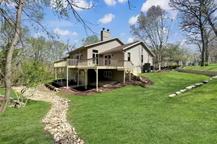 1669 Barberry Cir, Freeport, IL 61032 - Photo 52