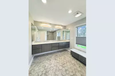 1669 Barberry Circle, Freeport, IL 61032 - Photo 30