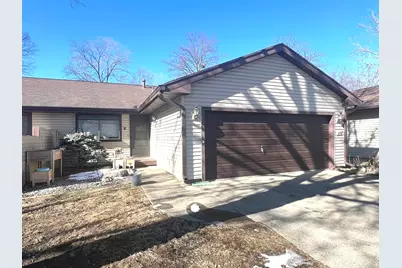 106 Spring Circle #106, Urbana, IL 61802 - Photo 1