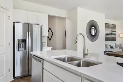 987 Sapphire Lane, Montgomery, IL 60538 - Photo 6