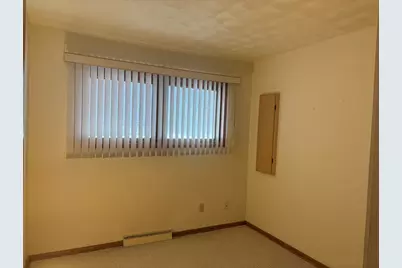 1164 Westview Drive, Rochelle, IL 61068 - Photo 12