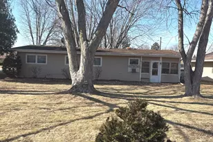 1164 Westview Dr, Rochelle, IL 61068 - Photo 18