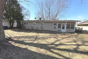 1164 Westview Dr, Rochelle, IL 61068 - Photo 20