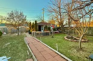 128 N York Rd, Bensenville, IL 60106 - Photo 16