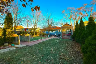 128 N York Rd, Bensenville, IL 60106 - Photo 18