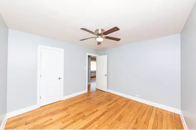 227 Custer Avenue #2, Evanston, IL 60202 - Photo 2