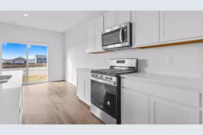 991 Sapphire Lane, Montgomery, IL 60538 - Photo 6