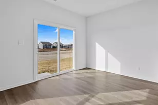 991 Sapphire Ln, Montgomery, IL 60538 - Photo 12