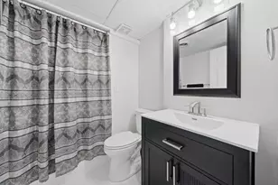 396 Nantucket Ct, Bartlett, IL 60103 - Photo 26