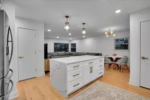 9317 Olcott Ave, Morton Grove, IL 60053 - Photo 18