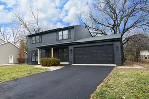 2309 Sudbury Ln, Geneva, IL 60134 - Photo 2