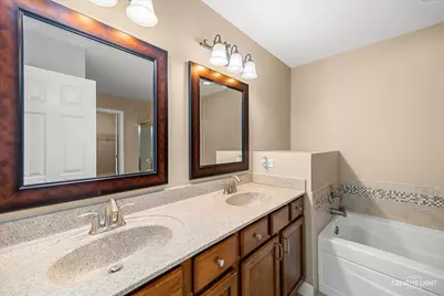 2782 Blakely Lane, Naperville, IL 60540 - Photo 18