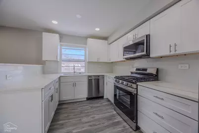 6967 Hemlock Street, Hanover Park, IL 60133 - Photo 10