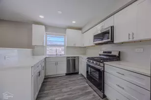 6967 Hemlock St, Hanover Park, IL 60133 - Photo 10