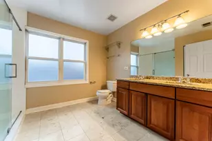 6417 N Damen Ave, Chicago, IL 60645 - Photo 14