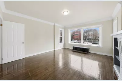 8026 S Dobson Avenue, Chicago, IL 60619 - Photo 14