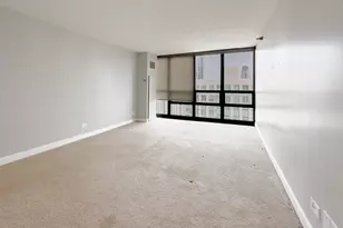 10 E Ontario St, Chicago, IL 60611 - Photo 14