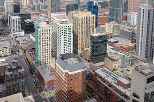 10 E Ontario St, Chicago, IL 60611 - Photo 22