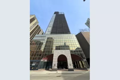 10 E Ontario Street #4206, Chicago, IL 60611 - Photo 26