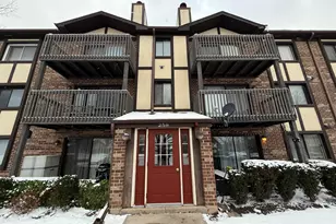 259 Stoneybrook Ln, Bloomingdale, IL 60108 - Photo 2