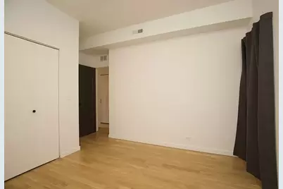 908 N California Avenue #1R, Chicago, IL 60622 - Photo 2