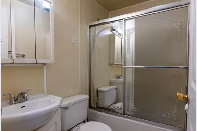 71 Cambridge Lane, Glendale Heights, IL 60139 - Photo 22