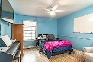 727 Colby Ct, Gurnee, IL 60031 - Photo 10